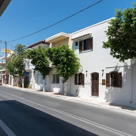 Daphne's Konaki In Pachia Ammos